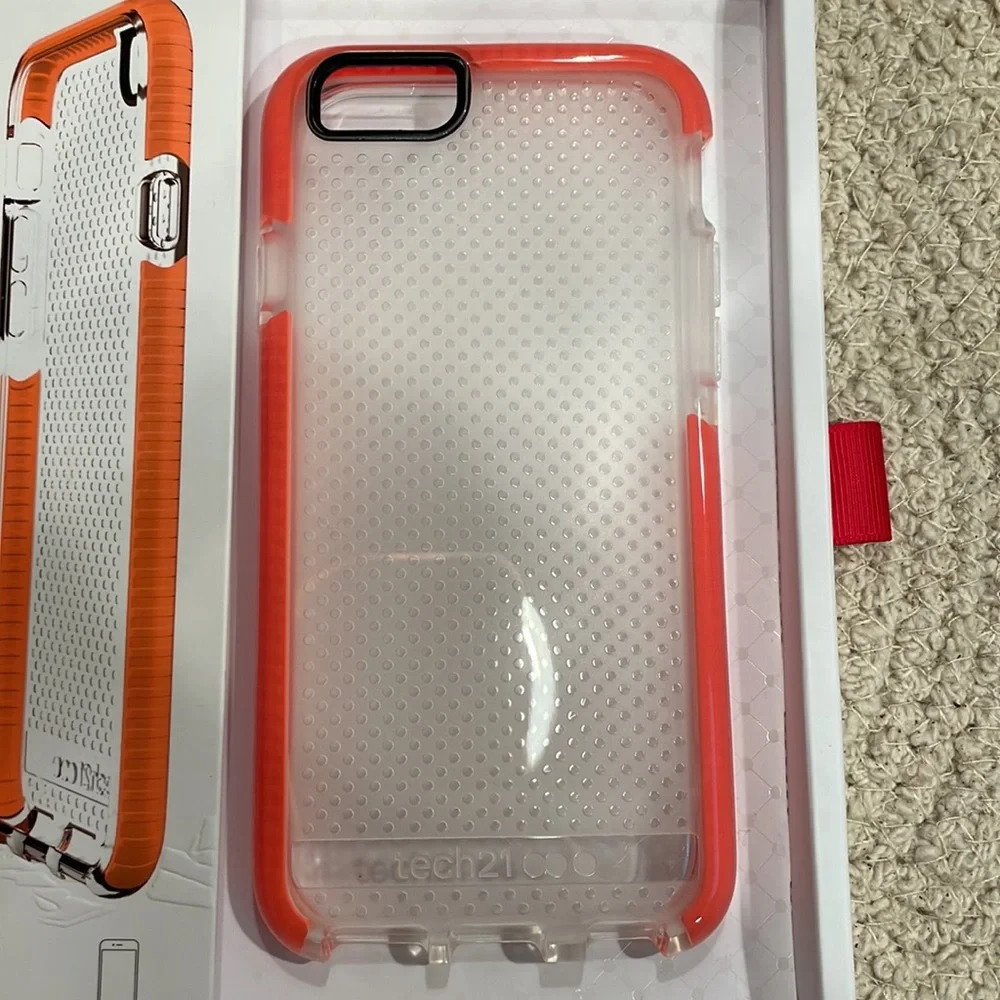Tech21 Evo Mesh Sport Phone Case iPhone 6/8